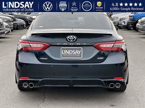 Used 2018 Toyota Camry XSE image 5