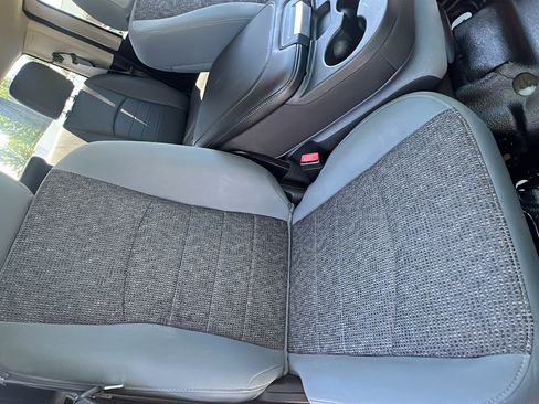 Used 2019 RAM 1500 Tradesman w/ Chrome Appearance Group AWD/4WD image 20