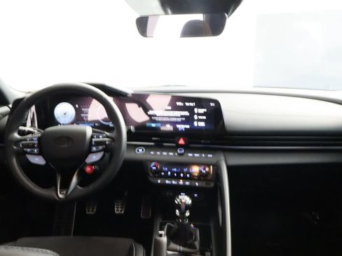 Used 2025 Hyundai Elantra N FWD image 26