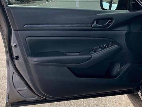 Certified 2025 Nissan Altima 2.5 S image 21