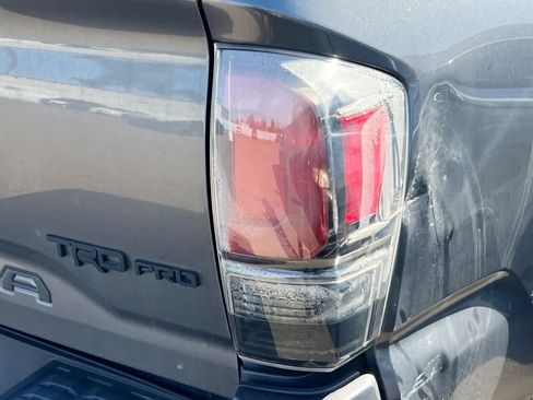 Used 2021 Toyota Tacoma TRD Pro AWD/4WD image 18