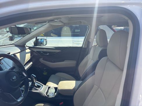 Used 2020 Subaru Outback Limited image 7