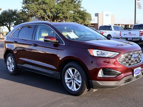 Used 2019 Ford Edge SEL w/ Equipment Group 201A FWD image 11