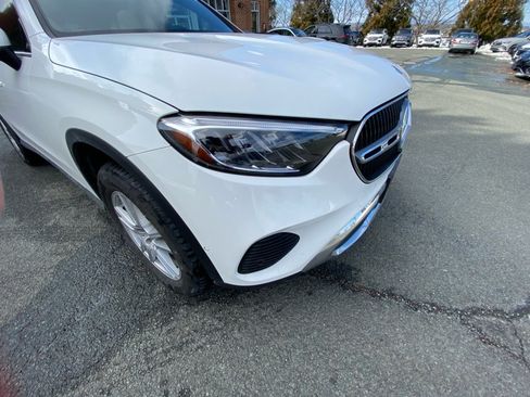 Used 2023 Mercedes-Benz GLC 300 4MATIC image 24