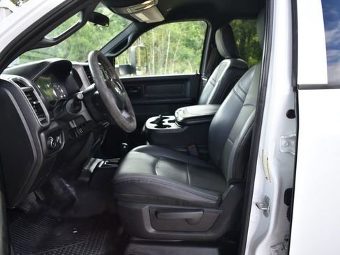 Used 2021 RAM 2500 Tradesman w/ Chrome Appearance Group AWD/4WD image 10