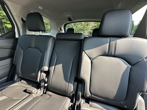 Used 2026 Honda Pilot EX-L image 8