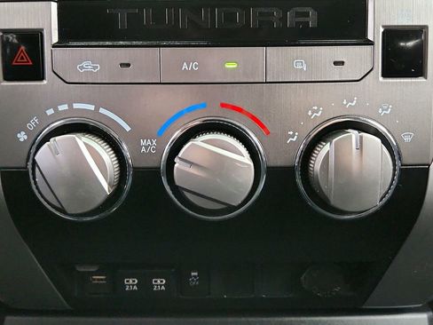 Used 2021 Toyota Tundra SR5 AWD/4WD image 16