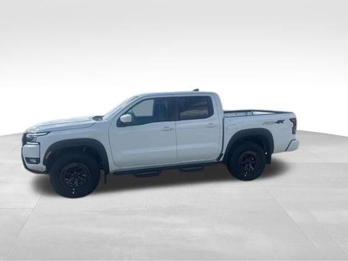 New 2025 Nissan Frontier PRO-4X image 4