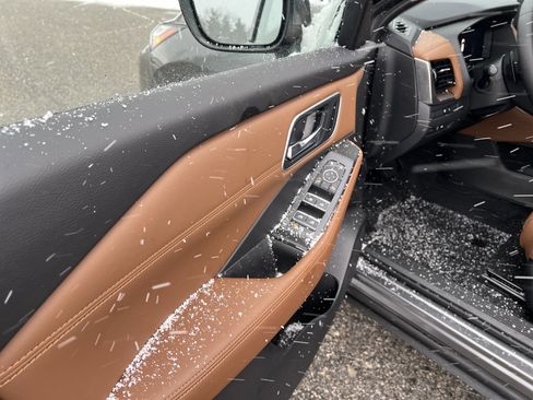 New 2026 Nissan Rogue Platinum image 18