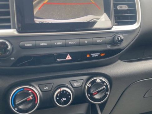 New 2026 Hyundai Venue SE image 25