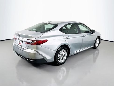 Certified 2025 Toyota Camry LE FWD image 5