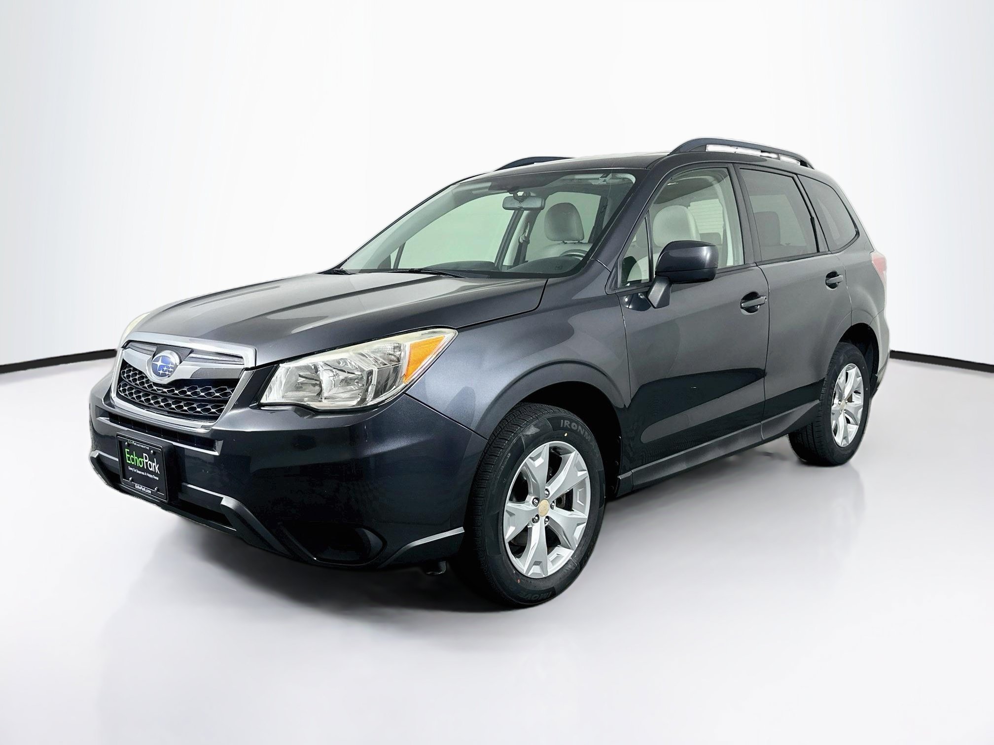 Used 2015 Subaru Forester 2.5i Premium w/ All-Weather Package AWD/4WD image 3