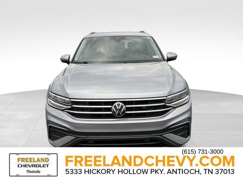 Used 2022 Volkswagen Tiguan SE image 9