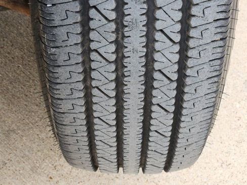 Used 2025 Chevrolet Express 3500 LS image 17