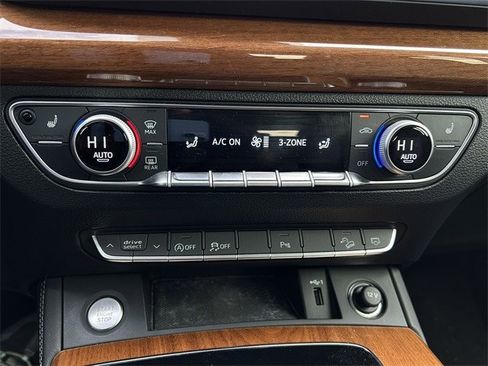 Used 2023 Audi Q5 2.0T Premium Plus w/ Premium Plus Package image 21