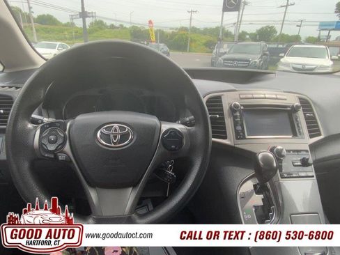 Used 2014 Toyota Venza AWD image 17