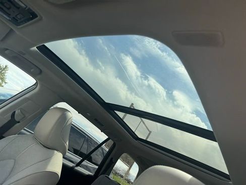 Certified 2025 Toyota Grand Highlander AWD image 8