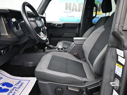 Used 2025 Ford Bronco Big Bend image 12