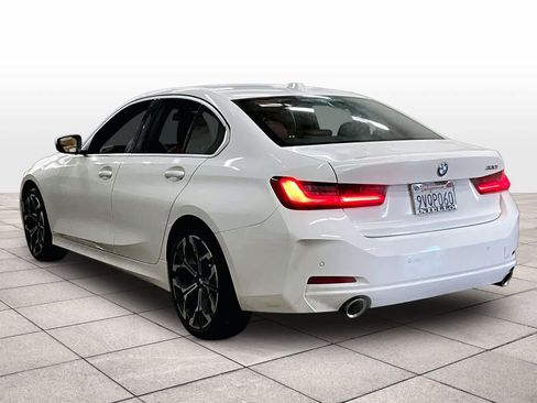 Used 2025 BMW 330i Sedan w/ Convenience Package image 15