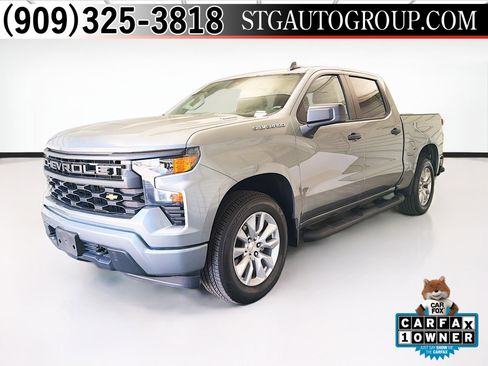 Used 2025 Chevrolet Silverado 1500 Custom image 1