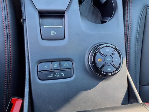 New 2025 Ford Ranger Raptor image 36