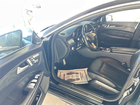 Used 2016 Mercedes-Benz CLS 550 4MATIC image 8
