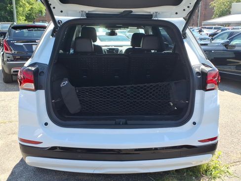 Used 2024 Chevrolet Equinox RS FWD image 14
