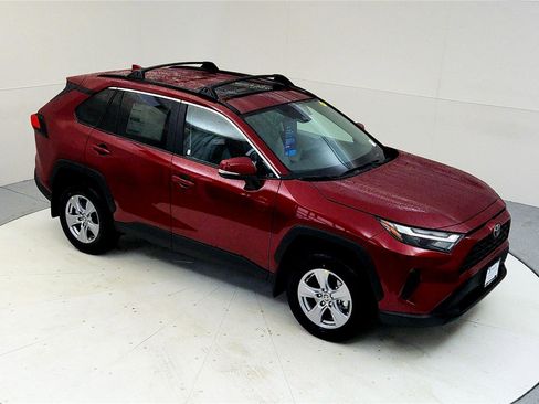 New 2025 Toyota RAV4 XLE image 15