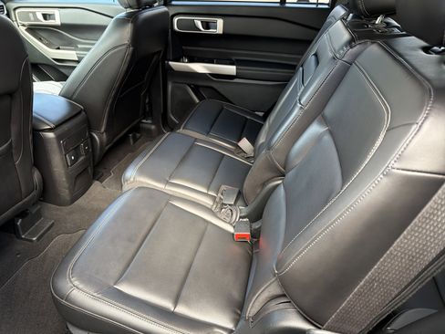 Used 2024 Ford Explorer XLT w/ Equipment Group 202A image 23