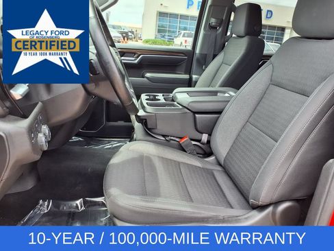 Used 2025 Chevrolet Silverado 1500 LT AWD/4WD image 24