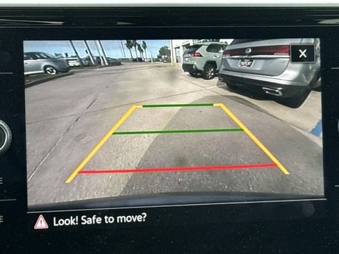 Used 2023 Volkswagen Atlas SE w/ Black Wheel Package image 26