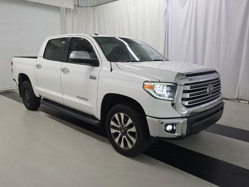 Used 2019 Toyota Tundra Limited w/ Limited Premium Package AWD/4WD image 2