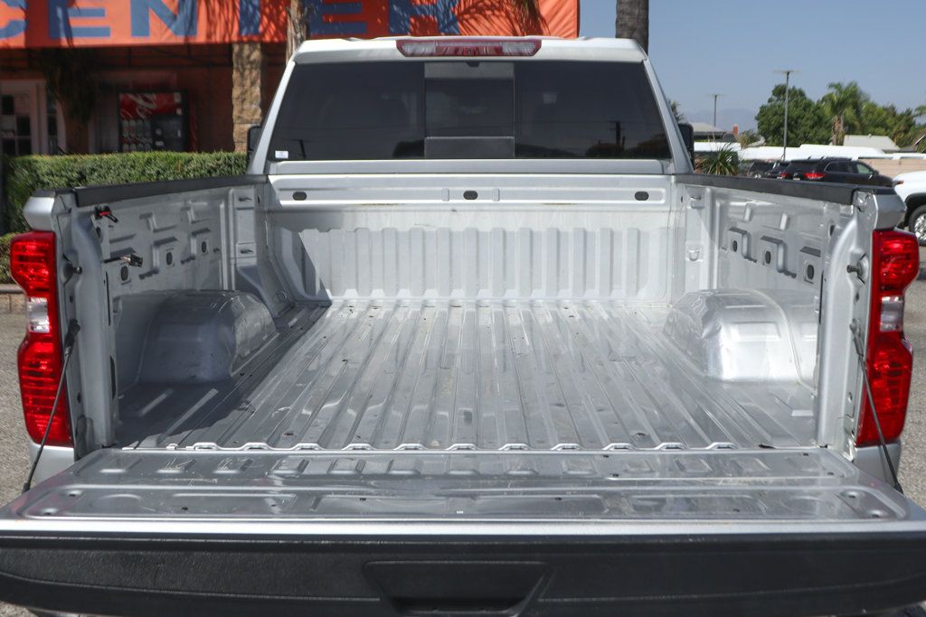 Used 2022 Chevrolet Silverado 2500 LT w/ Convenience Package AWD/4WD image 8