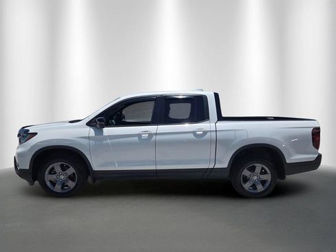 Certified 2024 Honda Ridgeline TrailSport image 6