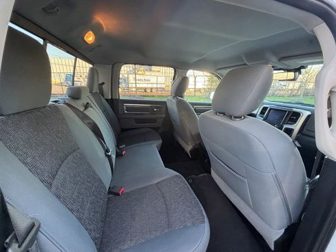 Used 2018 RAM 1500 Big Horn AWD/4WD image 25