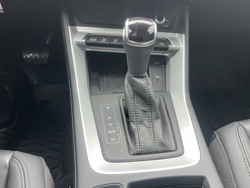 Used 2022 Audi Q3 2.0T Premium Plus image 24