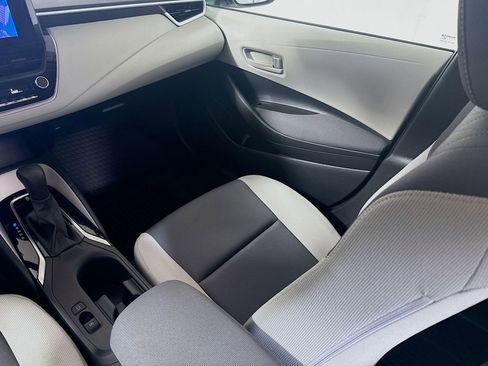 Certified 2024 Toyota Corolla LE image 21