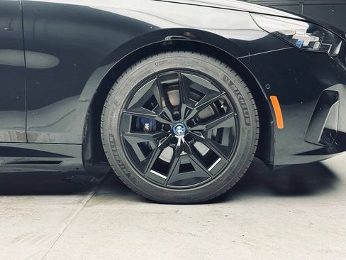 Used 2024 BMW i5 M60 w/ Premium Package AWD/4WD image 54