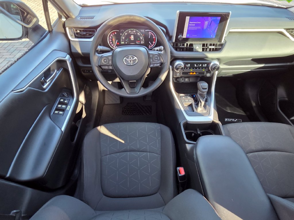 Certified 2024 Toyota RAV4 XLE w/ Convenience Package FWD image 6