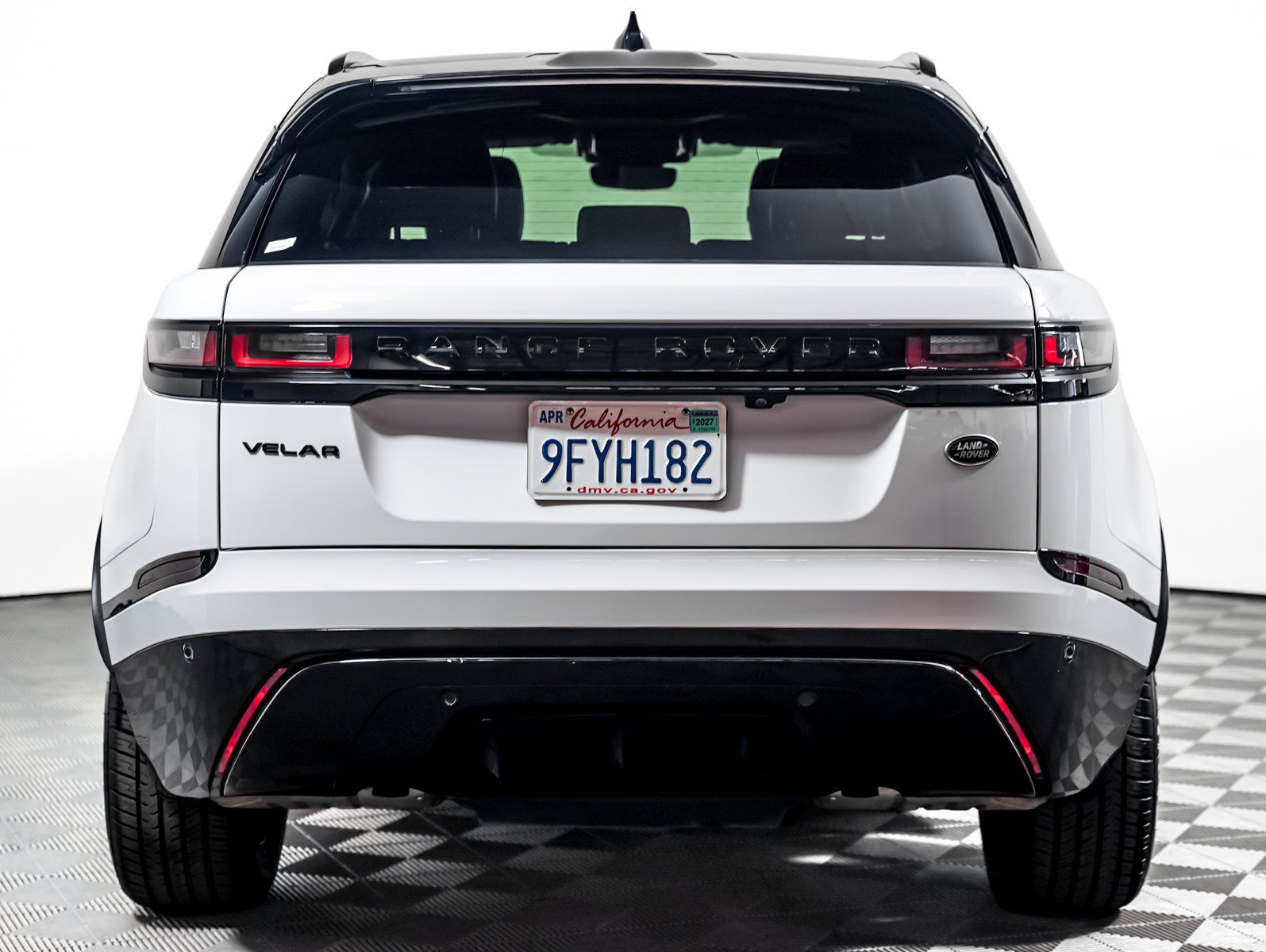 Used 2023 Land Rover Range Rover Velar R-Dynamic S AWD/4WD image 9