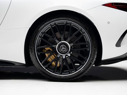 Used 2022 Mercedes-Benz SL 63 AMG 4MATIC image 23