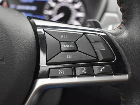 Used 2024 Nissan Altima 2.5 SR FWD image 22