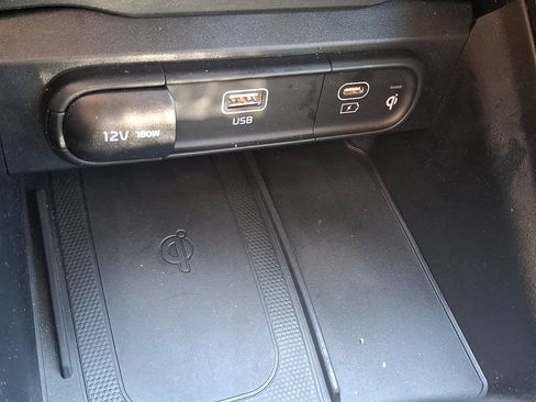 Certified 2024 Kia Telluride S w/ S Sunroof Package AWD/4WD image 26