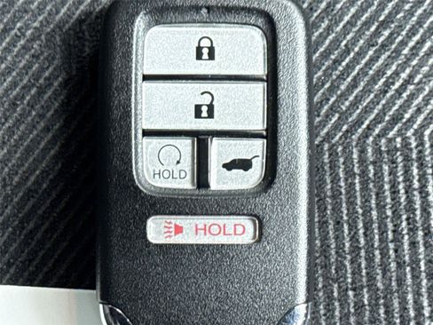 Used 2022 Honda Pilot Sport image 34