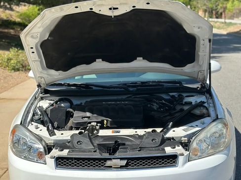 Used 2014 Chevrolet Impala Limited LS FWD image 11