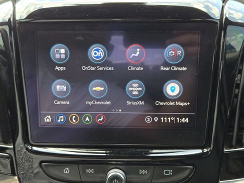 Used 2023 Chevrolet Traverse RS FWD image 12