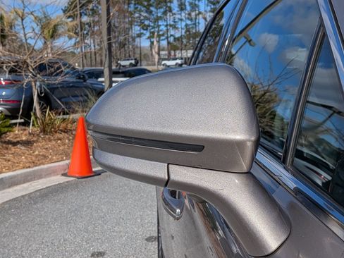 Used 2018 Lincoln MKX Reserve w/ Driver Assistance Package image 13