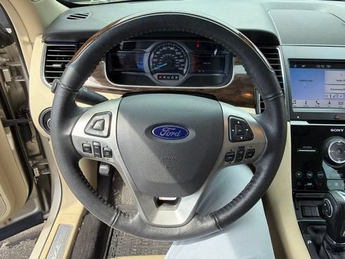Used 2018 Ford Taurus Limited FWD image 7