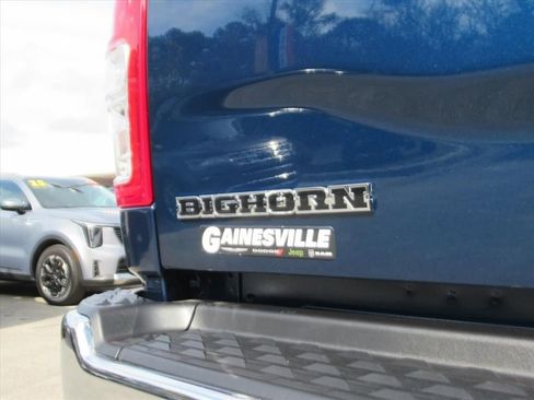 Used 2024 RAM 2500 Big Horn w/ Bed Utility Group image 9