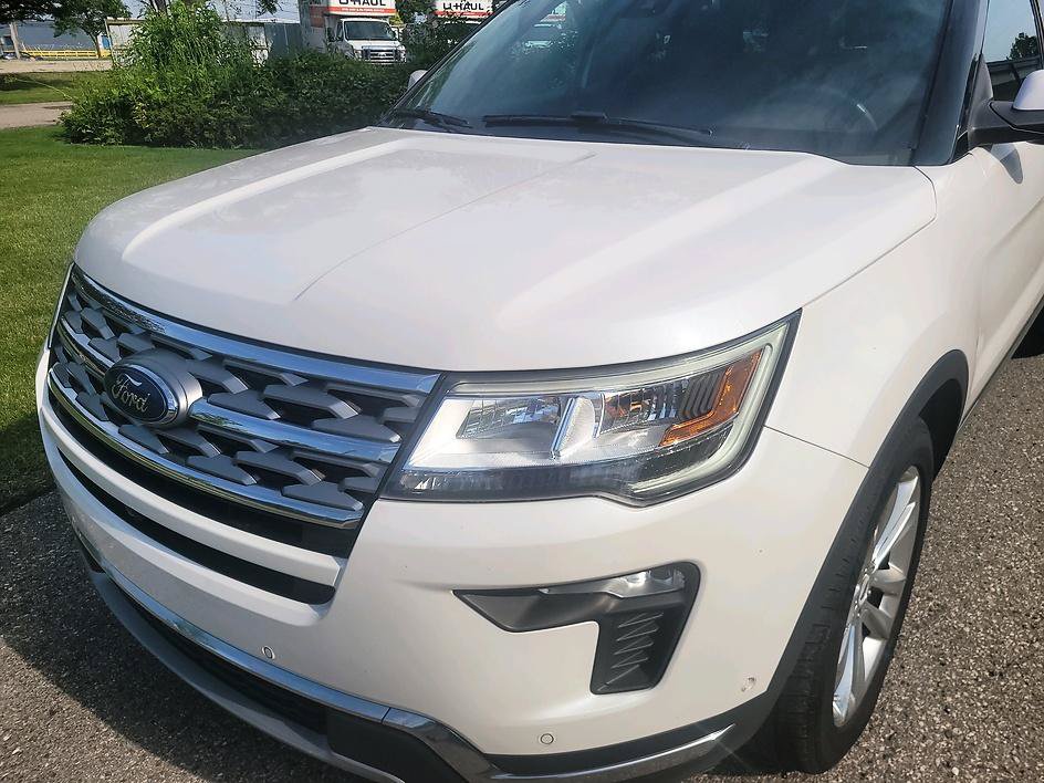 Used 2019 Ford Explorer Limited w/ Equipment Group 301A AWD/4WD image 10
